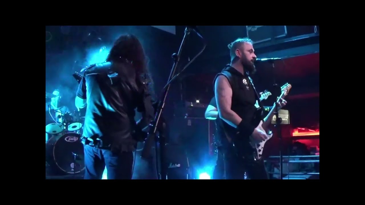 EONS AURA - MY OWN TROY (live at temple)