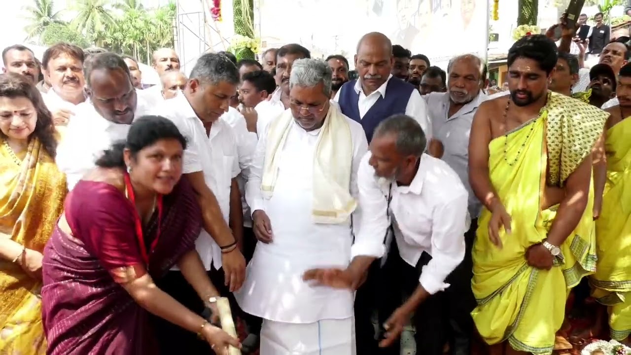 #nrpura | ಎನ್ ಆರ್ ಪುರ | ರಸ್ತೆ ಕಾಮಗಾರಿಗೆ ಸಿಎಂ ಸಿದ್ದರಾಮಯ್ಯ ಶಿಲಾನ್ಯಾಸ |