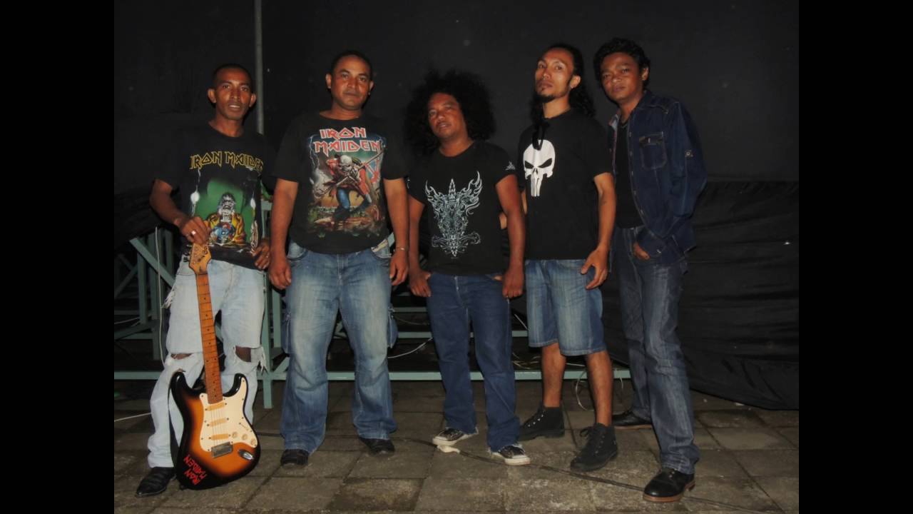 Lavirina - NOCTURNAL