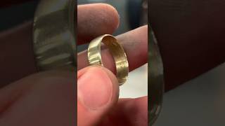 Membuat cincin dari koin 5 Peso Filipina tahun 2001