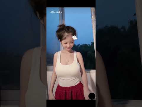 Periscope live pretty asian girl