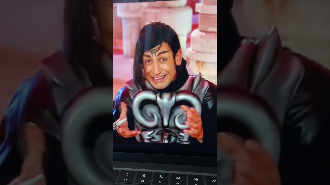 Selena Dizisindeki Çok Saçma Olay