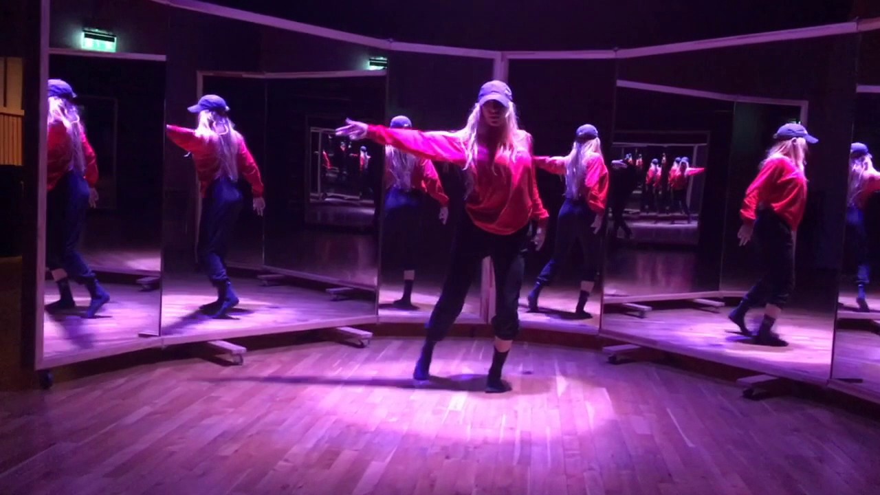 Elin Karabuda choreography - "Rollin'"