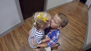 INCREDIBLY CUTE MOMENTS CAPTURED ON VIDEO