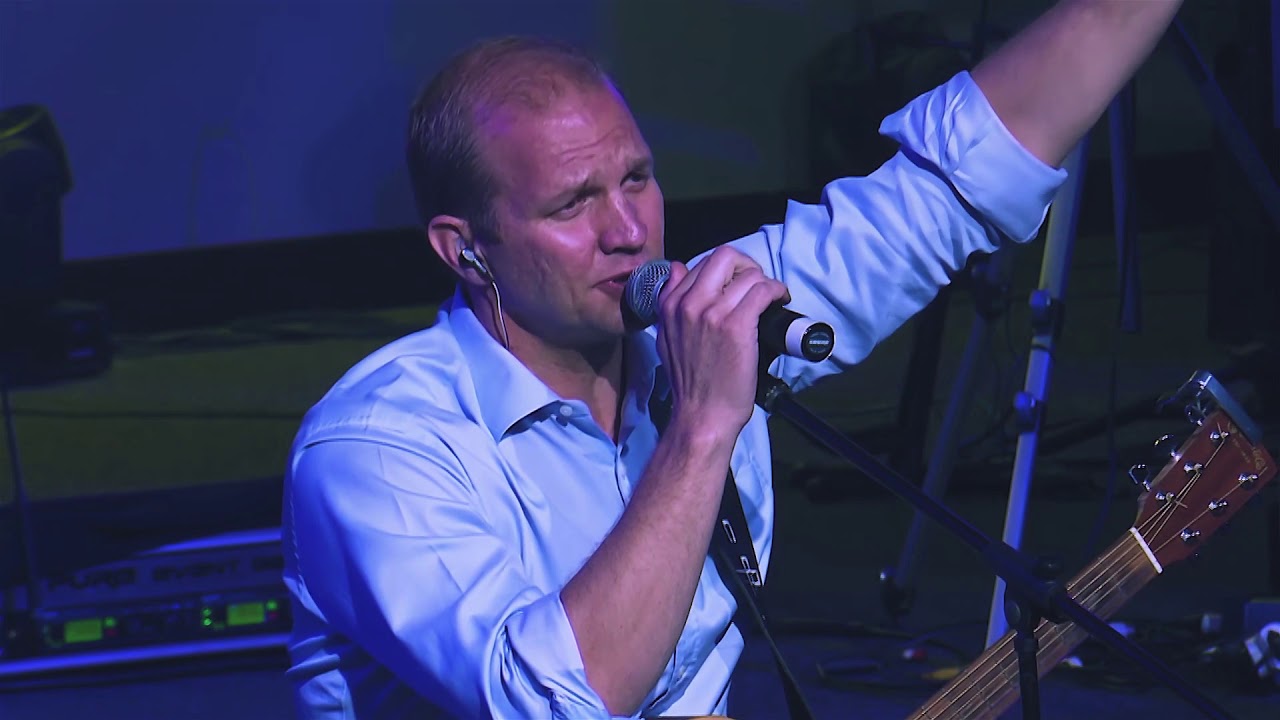 YOU ENAMOUR ME ~ God of Wonders - Rick van Wyk