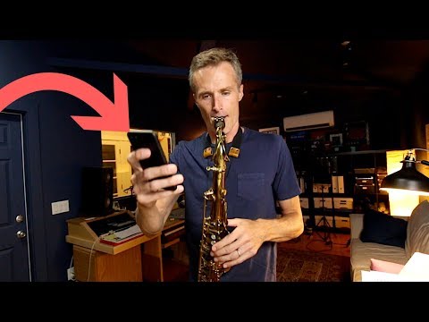 Video: Het bob holness saksofoon gespeel?