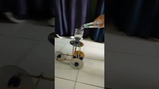 mobil dari bahan bekas tenaga air dan kincir (meniru)