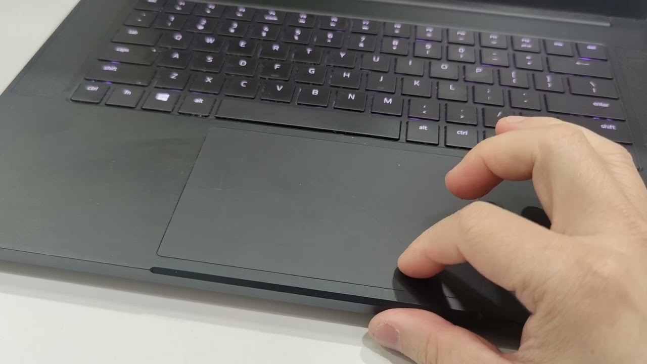 Razer Blade 15 Inch Laptop after repair video (Battery Replacement)