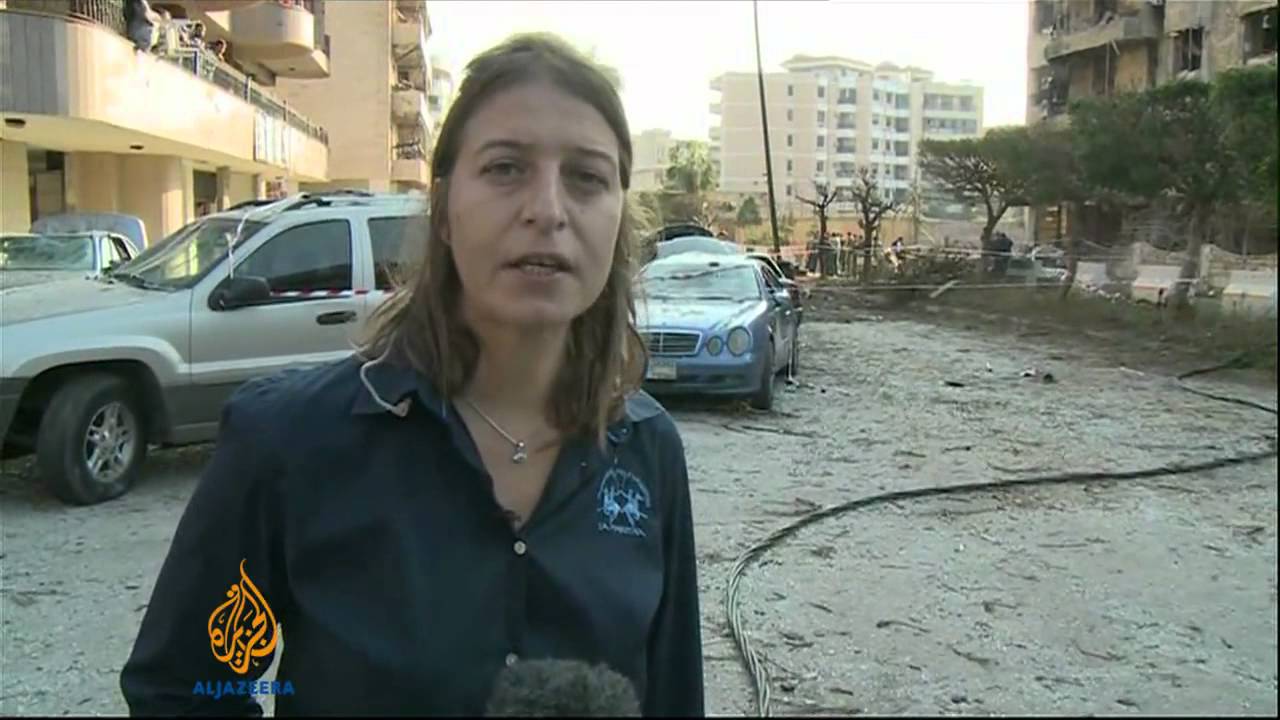 انفجاران متزامنان يستهدفان السفارة الإيرانية في بيروت
