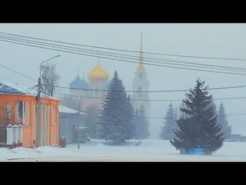 До и после Нового Года. Праздничный стол по-деревенски. Новогодний г. Болхов (Орловская обл.)