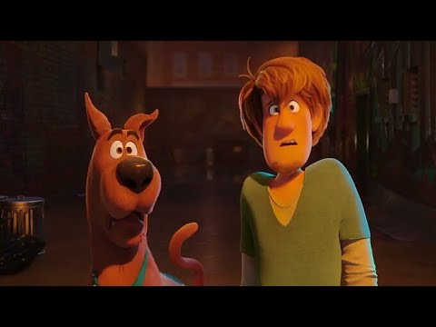 Roberts attack to scooby and shaggy scene-scooby doo movie(2020)