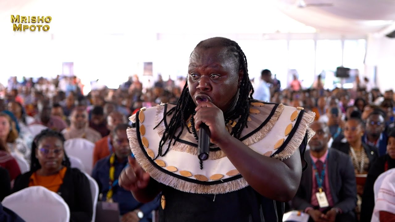 MRISHO MPOTO AVUNJA TENA RECORD YA KUPIGA SHOW KALI MBELE YA MARAIS, MADOKTA NA VIONGOZI MBALIMBALI.