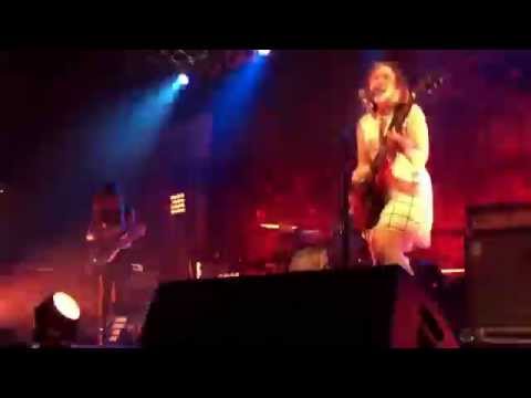 Sleater-Kinney - Turn