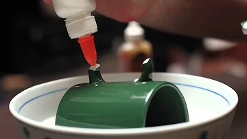 Is it safe to superglue a mug?