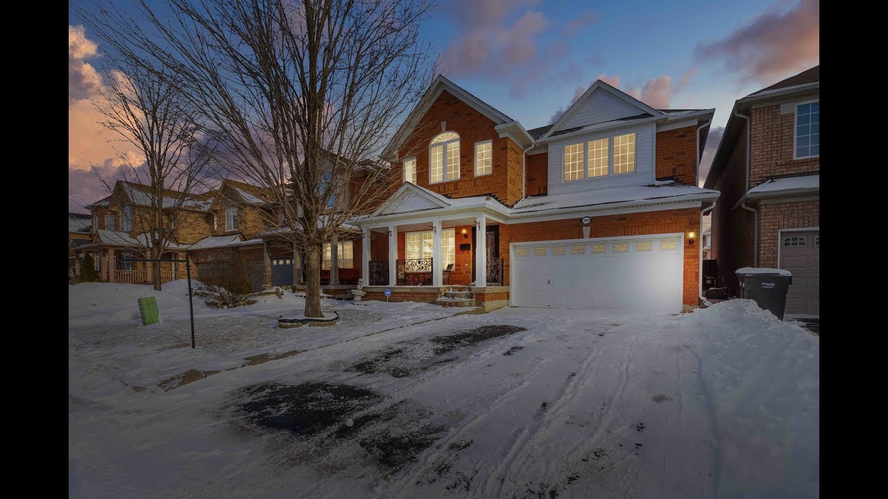 Beautiful Detached Mississauga Home for Sale 3986 Regatta Court