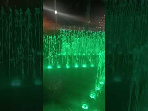 نوافير حديقة الشيراتون قطر  شيراتون نوافير قطر حدائق