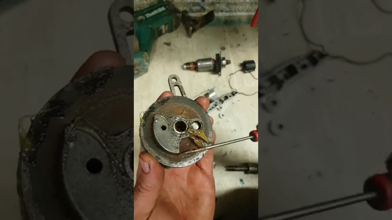 Makita DJR186 recip saw jammed solid.