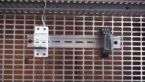 Tutorial Mounting PLC Modicon M100 M200 - Bahasa Indonesia