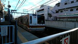 東京メトロ7000系 発車