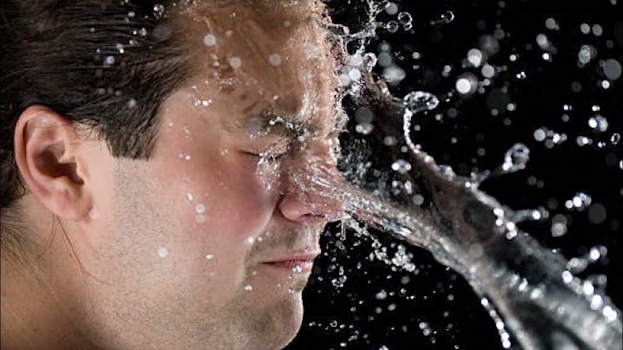 Вода в лицо фото