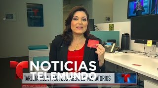 La tarjeta roja que ayuda a los indocumentados en Los Ángeles | Noticiero | Noticias Telemundo