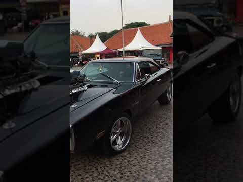 Show off Dodge Charger R/T V8 1000HP di #JakartaCustomCulture2017