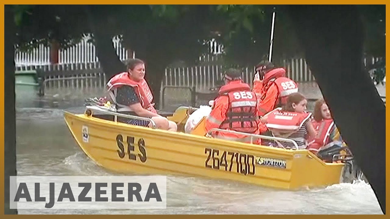 إنقاذ 80 شخصاً في كوينزلاند من فيضانات أستراليا | الجزيرة الإنجليزية