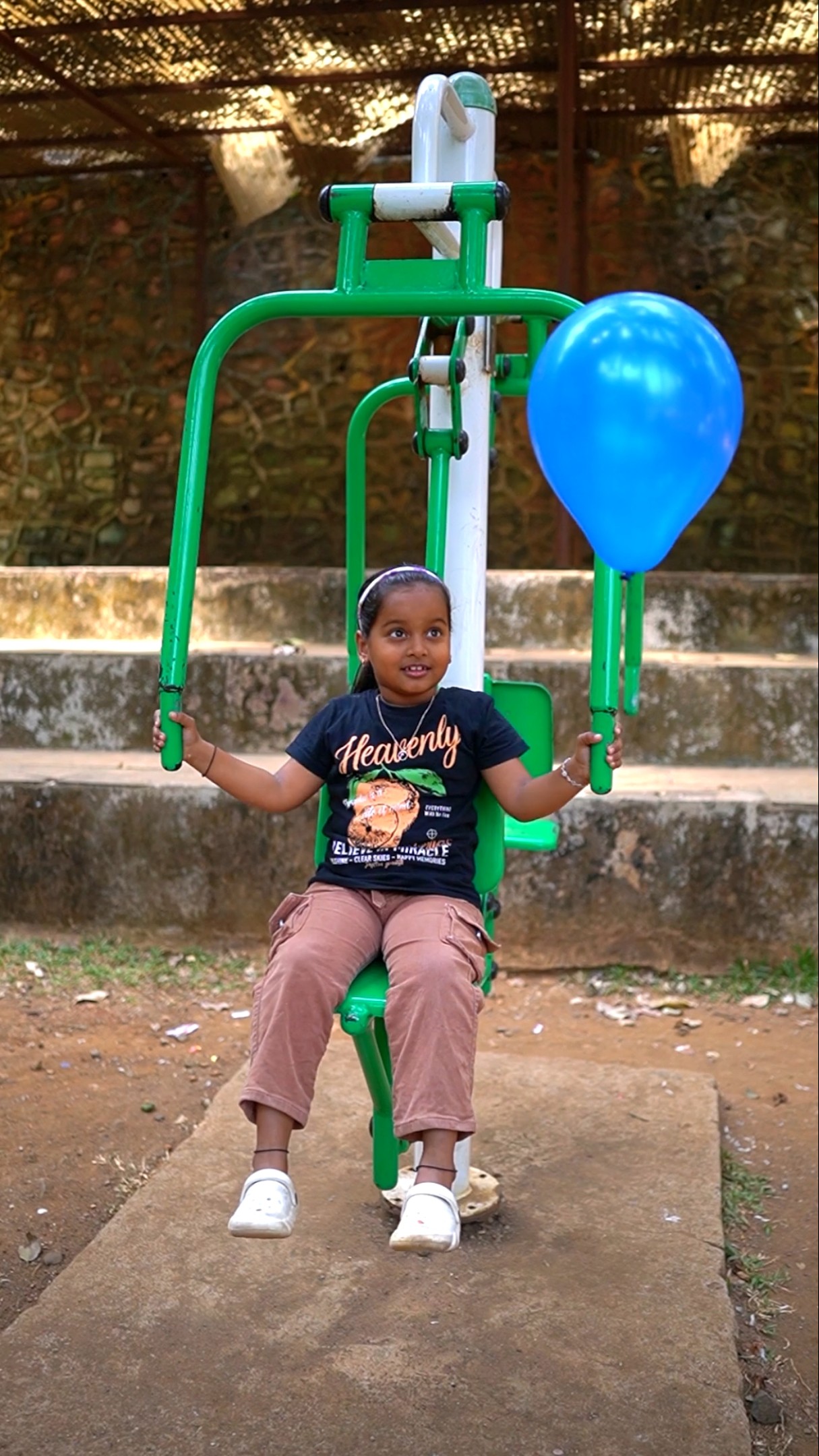 Anam ka Balloon kaha ja raha hai ? #shorts #viralvideo #viralshorts