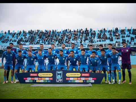 Triunfazo de Estudiantes en el debut. 💙🤍