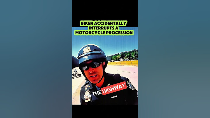 Biker Accidentally Interrupts a Motorcycle Procession 2 #funnypolice
