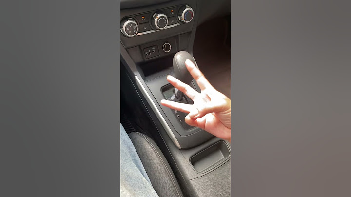 How to start driving an automatic vehicle #driving #automobile #car #tips #cartok #drive