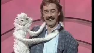 Alan Partridge Shows Joe Beasley And Cheeky Monkey - For Real