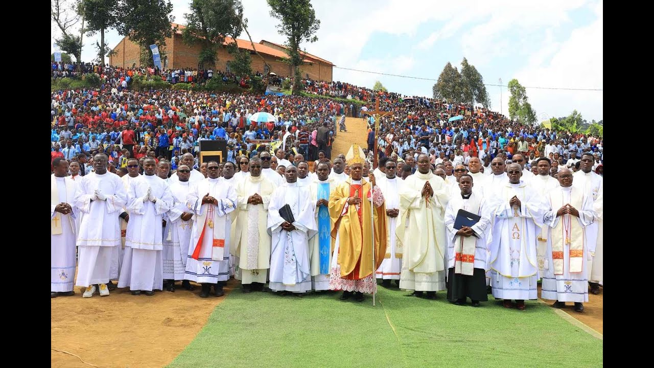 Irebere ibyaranze umunsi wo gusoza icyumweru cy'uburezi gatolika ku ...
