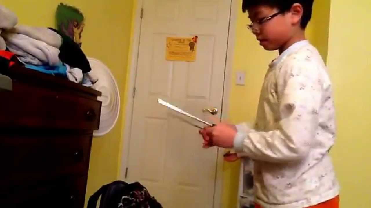 Whip catch,finger trick,around the body and around the neck! Chinese yo