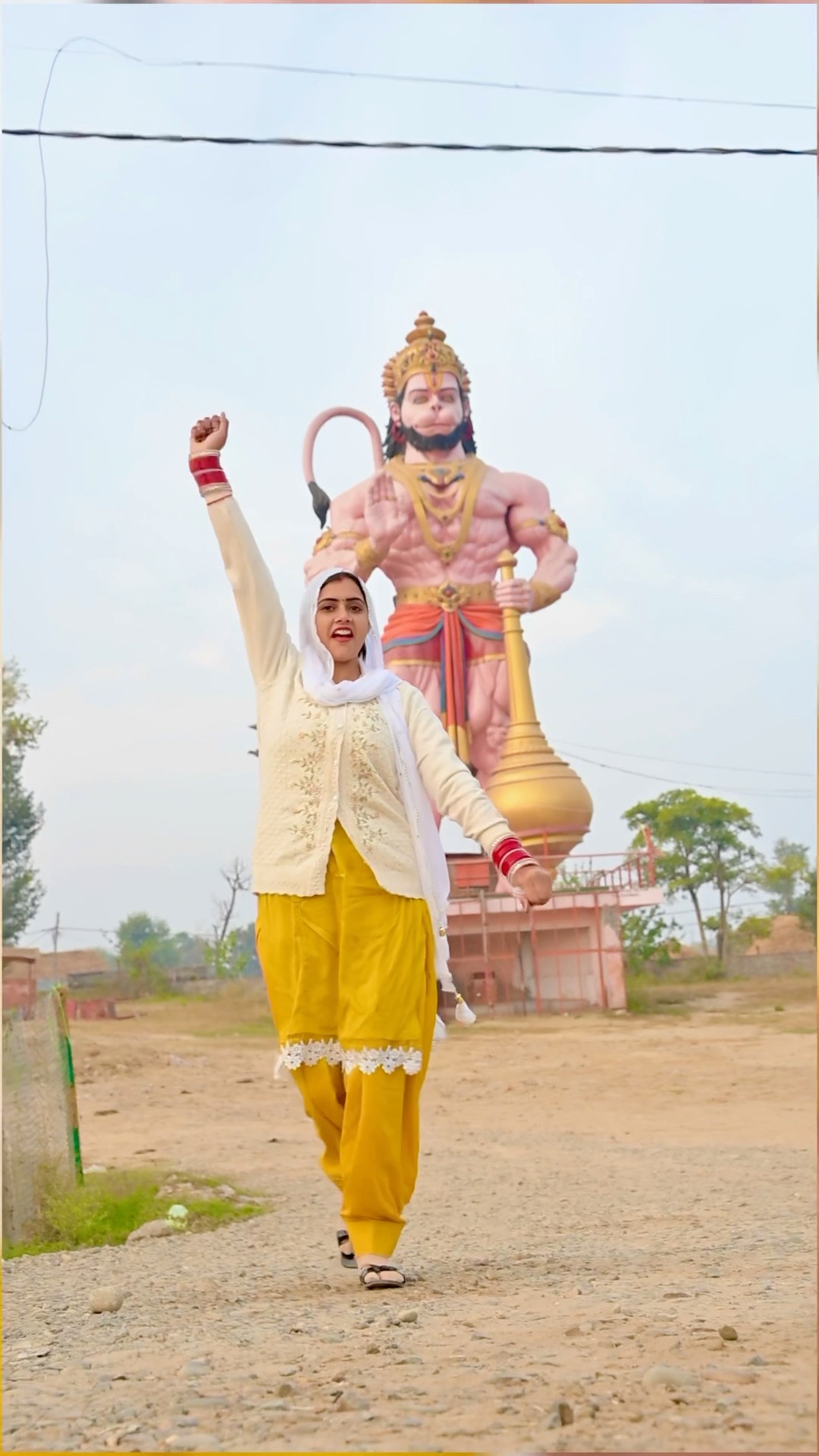 जय हनुमान ज्ञान गुण सागर #trending  #meenu #ytshorts #youtubeshorts