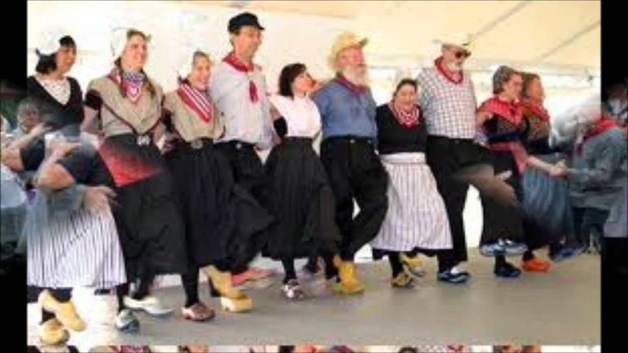 De Klompendans - YouTube