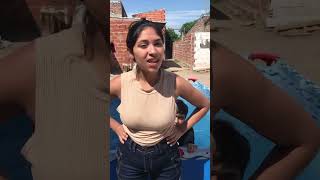 Mi Hermana Cuando Quiero Meterme A La Pileta