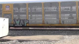 Solo Union Pacific Engine Powers NS 287 Train