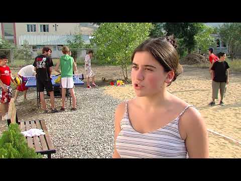 ფრენბურთის მოედანი წეროვანში/Волейбольная площадка в Церовани