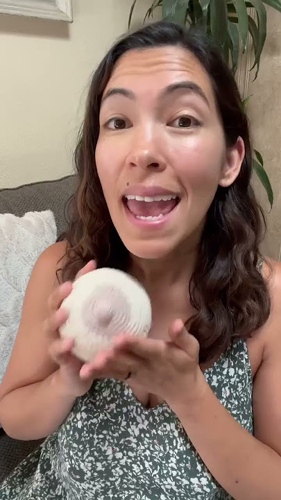 How to Hand Express Colostrum 🍼