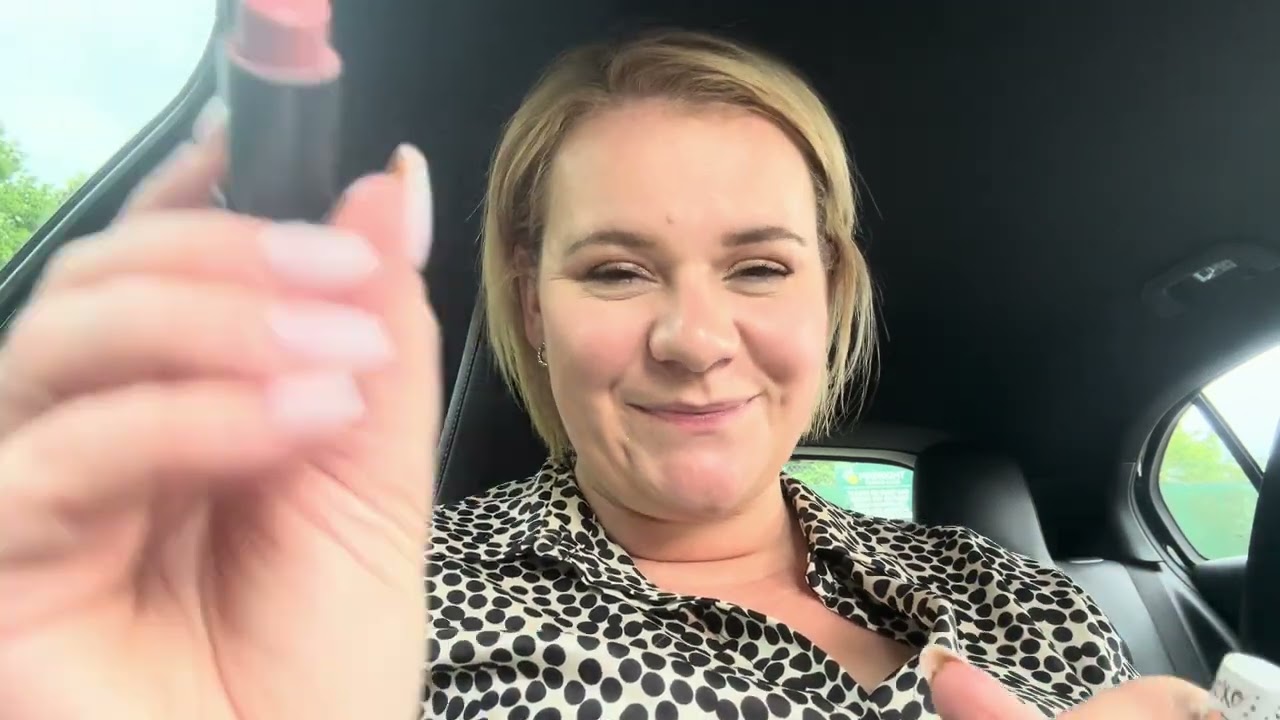 ASMR: Finishing touches in the car! 🚗 personal attention! 💄 helping you…. #asmroleplay #relaxing