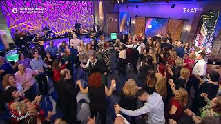 ♫ Δήμητρα Σταθοπούλου - Ας παν στην ευχή τα παλιά