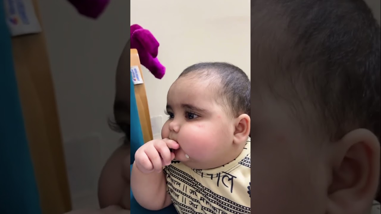 Aaj kuch khaas pehna hai iss bachhe ne. Har Har Mahadev 🙏🏻 #babyvideos #babysfun #cutebabies #baby