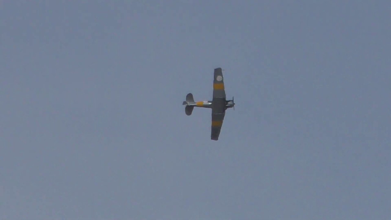 airshow schedule Harvard ww2 plane does stunts near Fleam Dyke Historic Earthworks 15sep19 325p