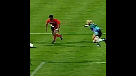 Jay Jay Okocha vs Oliver Khan😱 #shorts