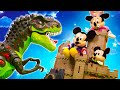 Микки Маус против динозавра! 😨🐲 Видео для детей про игрушки Микки Маус на русском языке