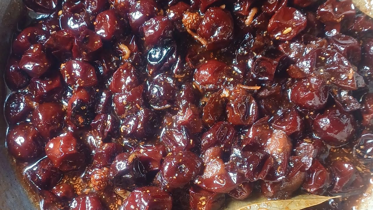 কোনো ঝামেলা ছাড়াই বানিয়ে ফেলুন কুলের আচার রেসিপি