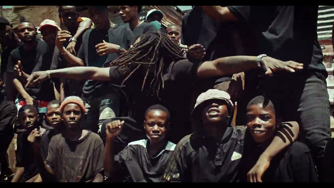 Watch Baller - Papoites ( Official Vídeo ) on YouTube Watch Baller - Papoites ( Official Vídeo ) on YouTube