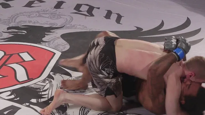Mitchell Cartwright VS Anthony McKinney