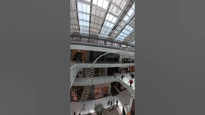 Fashion Avenue 💚 Dubai Mall 💚 UAE